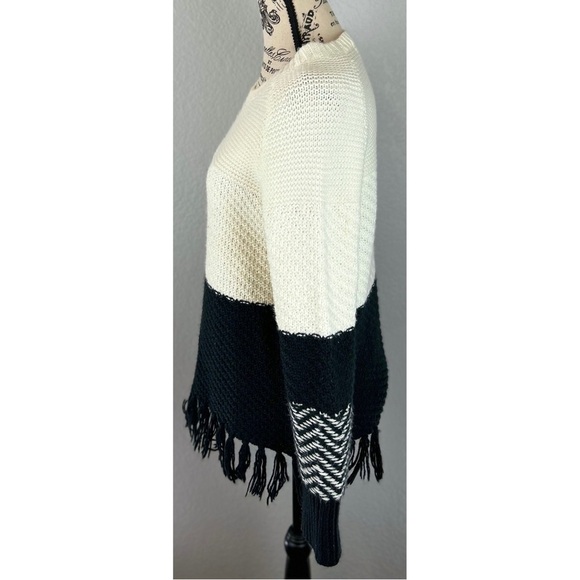 John + Jenn Fringe Erik Sweater Day into Night - Picture 2 of 6